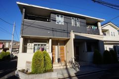 ��ʌ���z�s�厚�����̃A�p�[�g�̌����O��