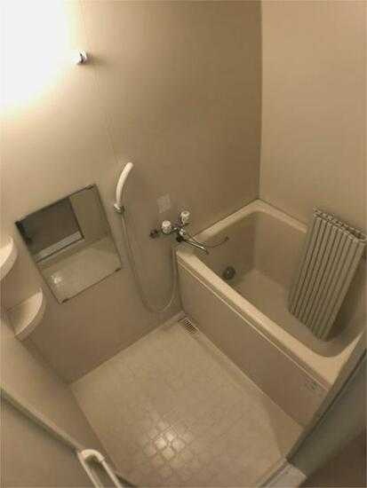 ��ʌ��������܎s��΋�{���T���ڂ̃}���V�����̃o�X