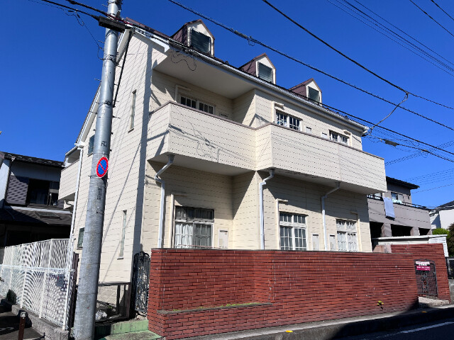 ��ʌ��������܎s�����擌��{�P����10-10�̃A�p�[�g�̌����O��