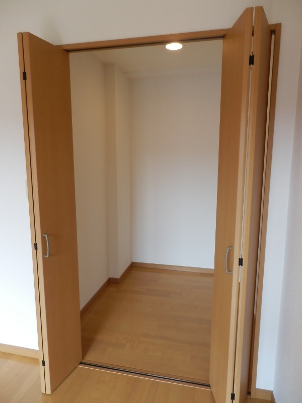 ��ʌ��������܎s����厚���m��̃}���V�����̎��[