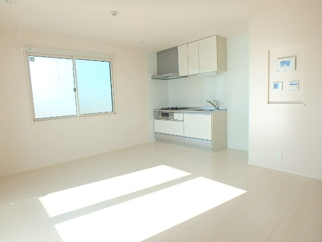 ��ʌ��������܎s���搼��{�R���ڂ̃A�p�[�g�̋��ԁE���r���O