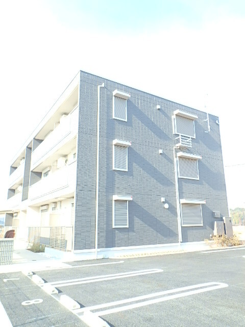 ��ʌ��������܎s���搼��{�R����9-8�̃A�p�[�g�̌����O��