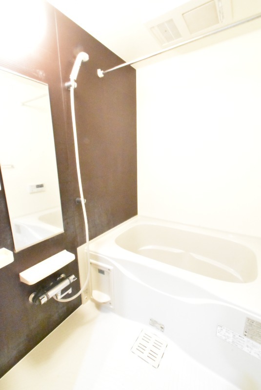 ��ʌ������s�����S���ڂ̃}���V�����̃o�X