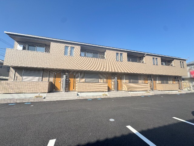 ��ʌ��z�J�s�ԎR���R���ڂ̃A�p�[�g�̌����O��