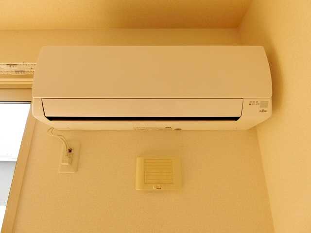 ��ʌ��������܎s��΋���R���ڂ̃A�p�[�g�̂��̑��ݔ�