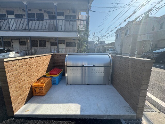 ��ʌ��z�J�s�ԎR���R���ڂ̃A�p�[�g�̂��̑�