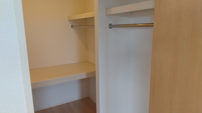 ��ʌ��z�J�s���C�N�^�E���U���ڂ̃A�p�[�g�̎��[