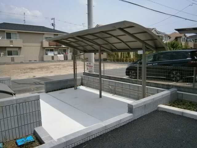 ��ʌ��z�J�s���C�N�^�E���Q���ڂ̃A�p�[�g�̂��̑�