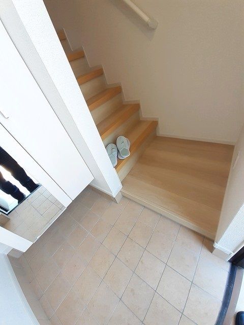 ��ʌ��������܎s����厚�w��̃A�p�[�g�̌���