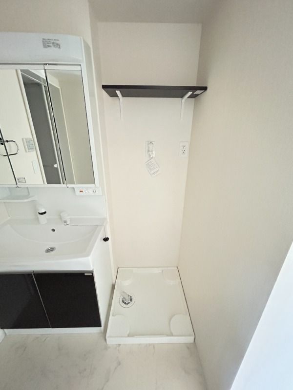 ��ʌ��������܎s���搼��{�Q���ڂ̃A�p�[�g�̂��̑�