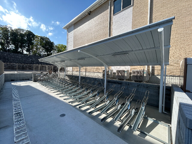 ��ʌ��������܎s���搼��{�Q���ڂ̃A�p�[�g�̂��̑�