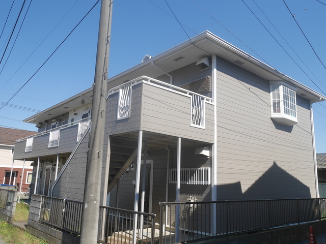 ��ʌ��������܎s�������a�c���P����886-2�̃A�p�[�g�̌����O��