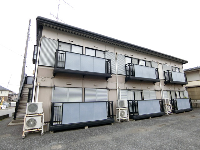 ��ʌ�����s�厚��J�{��812-6�̃A�p�[�g�̌����O��