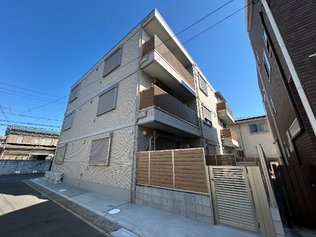 ��ʌ��������܎s��{���Ԓ��Q���ڂ̃}���V�����̌����O��