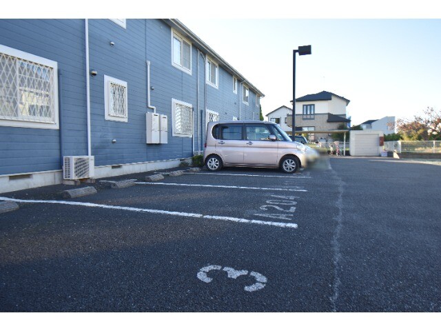 ��ʌ��������܎s��΋�厚�{�h�̃A�p�[�g�̒��ԏ�