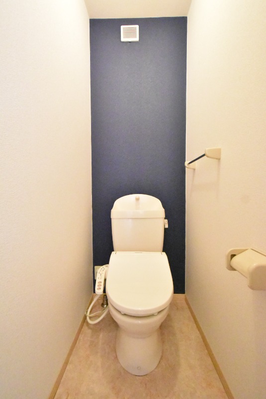 ��ʌ�����s������U���ڂ̃A�p�[�g�̃g�C��