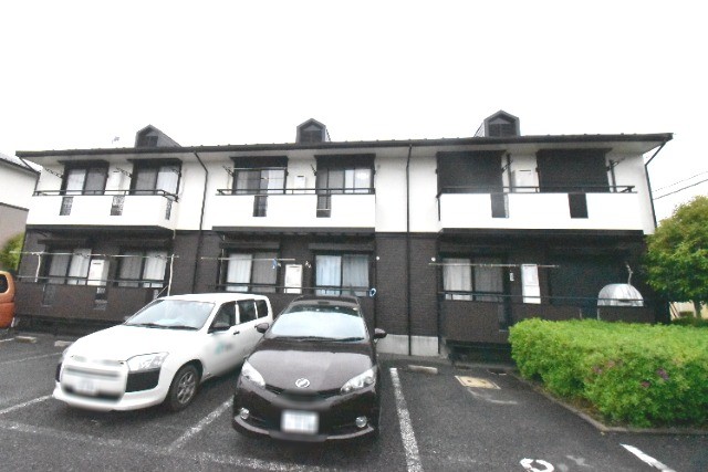 ��ʌ�����s�˒˂R����10-8�̃A�p�[�g�̌����O��