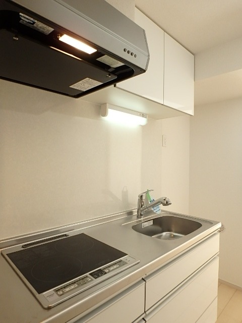 ��ʌ��������܎s�k�擌�听���P���ڂ̃}���V�����̃L�b�`��