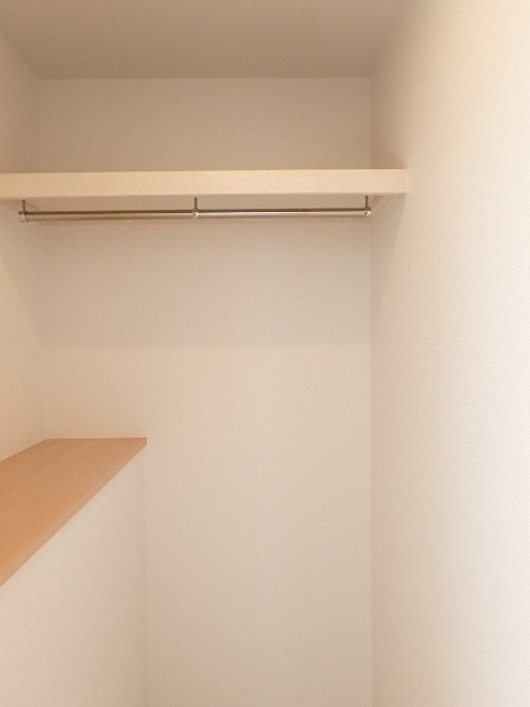 ��ʌ��������܎s�k�擌�听���P���ڂ̃}���V�����̎��[