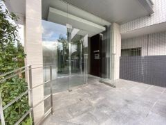 ��ʌ�����s�{���P���ڂ̃}���V�����̃G���g�����X