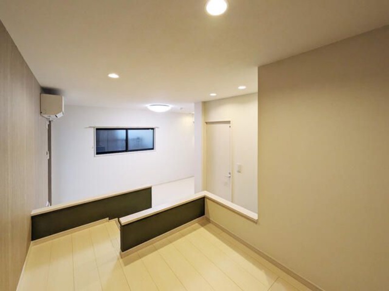 ��ʌ��������܎s�Y�a���؍�U���ڂ̃}���V�����̂��̑������E�X�y�[�X