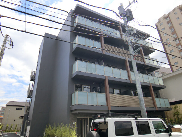 ��ʌ��z�J�s�z���J�Q���ڂ̃}���V�����̌����O��