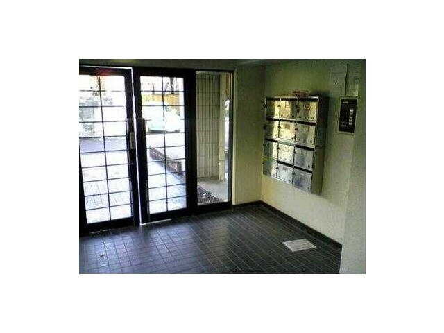 ��ʌ��������܎s�Y�a��̉ƂU���ڂ̃}���V�����̂��̑�