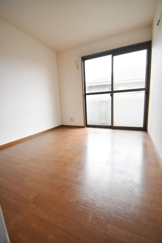 ��ʌ��������܎s��{��O���P���ڂ̃e���X�n�E�X�̂��̑�