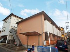 ��ʌ��������܎s�k��{����108-1�̃A�p�[�g�̌����O��