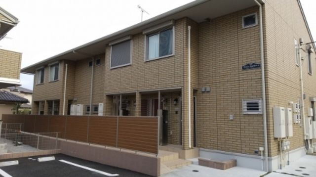 ��ʌ�����s�{���S����1-13�̃A�p�[�g�̌����O��