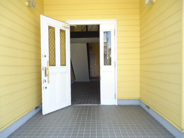 ��ʌ��������܎s�k��y�C���P���ڂ̃A�p�[�g�̃G���g�����X