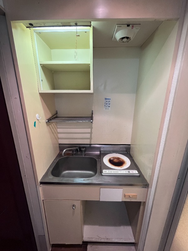 ��ʌ��������܎s�����擌��{�S���ڂ̃A�p�[�g�̃L�b�`��