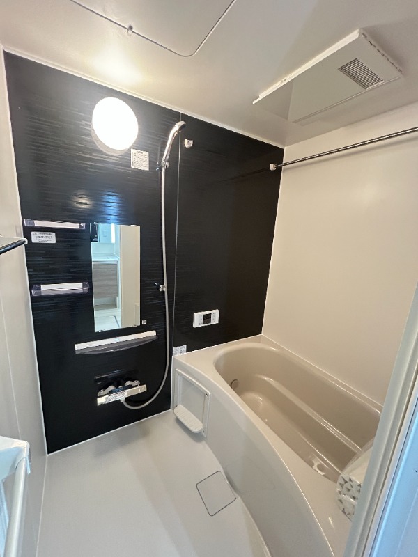 ��ʌ��������܎s�k��{�����S���ڂ̃A�p�[�g�̃o�X