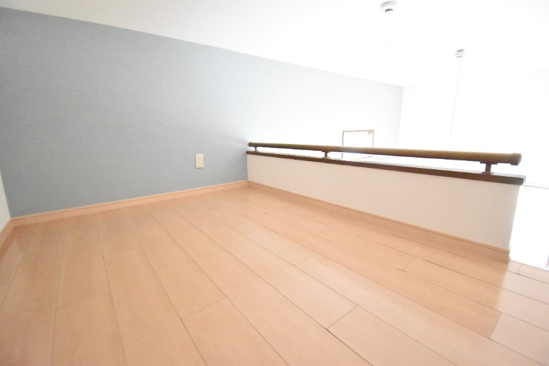 ��ʌ��������܎s�k��y�C���P���ڂ̃A�p�[�g�̂��̑������E�X�y�[�X