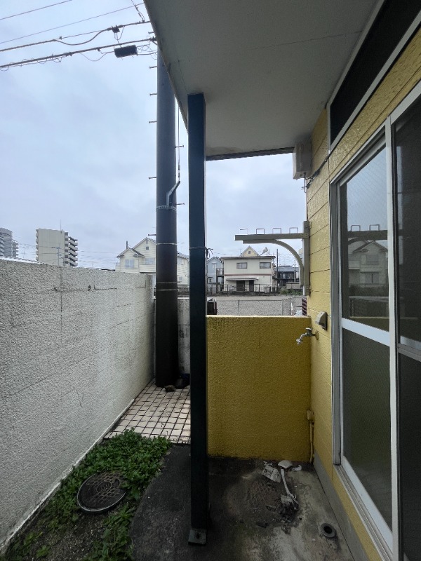 ��ʌ��������܎s�����擌��{�S���ڂ̃A�p�[�g�̃o���R�j�[