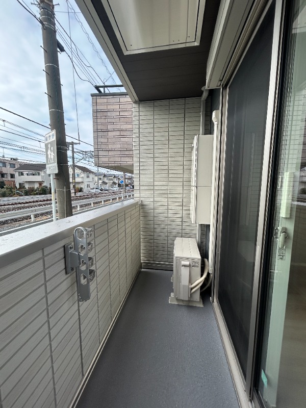 ��ʌ��������܎s�k��{�����S���ڂ̃A�p�[�g�̃o���R�j�[