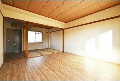 ��ʌ��������܎s������厚��J�̃}���V�����̂��̑������E�X�y�[�X