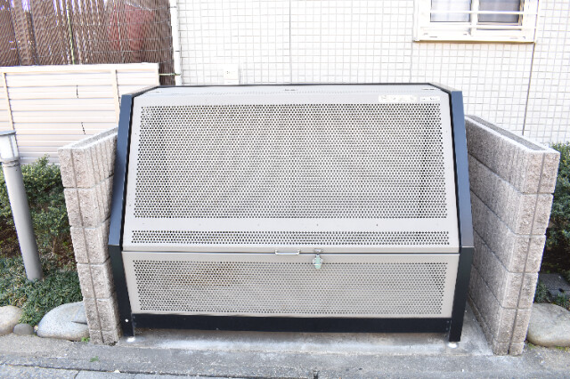 ��ʌ��������܎s����厚���V�n�̃e���X�n�E�X�̂��̑�