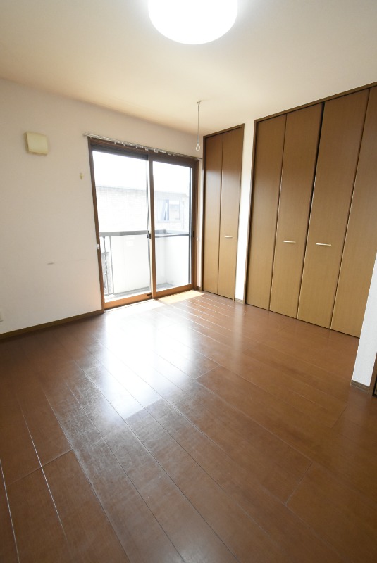 ��ʌ��������܎s�k��g�쒬�P���ڂ̃A�p�[�g�̂��̑������E�X�y�[�X