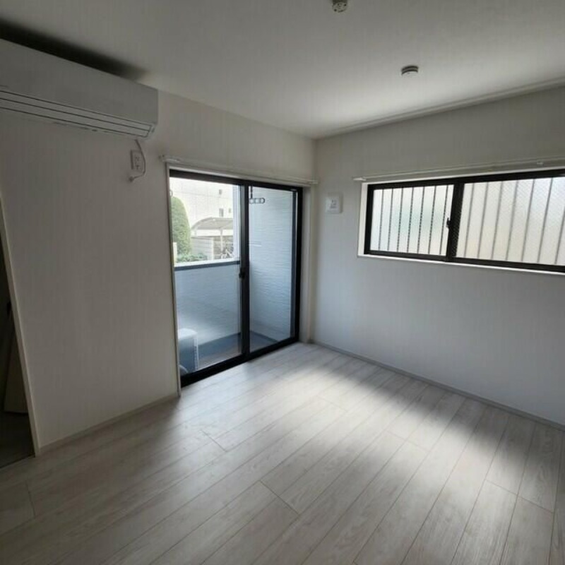 ��ʌ��������܎s�������a�c���Q���ڂ̃A�p�[�g�̋��ԁE���r���O