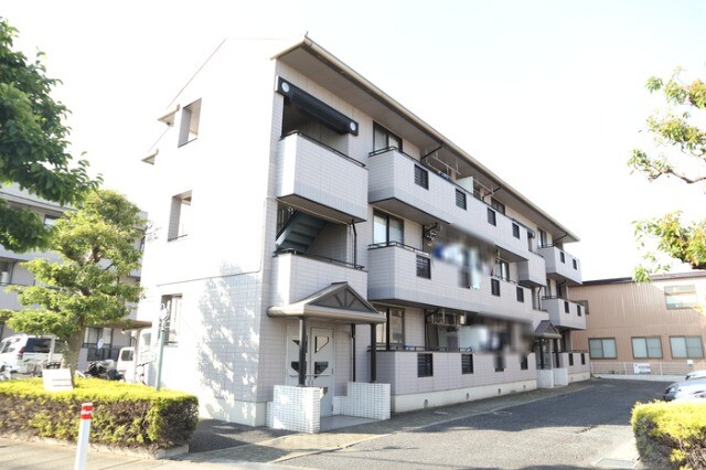 ��ʌ�����s������U����19-3�̃A�p�[�g�̌����O��