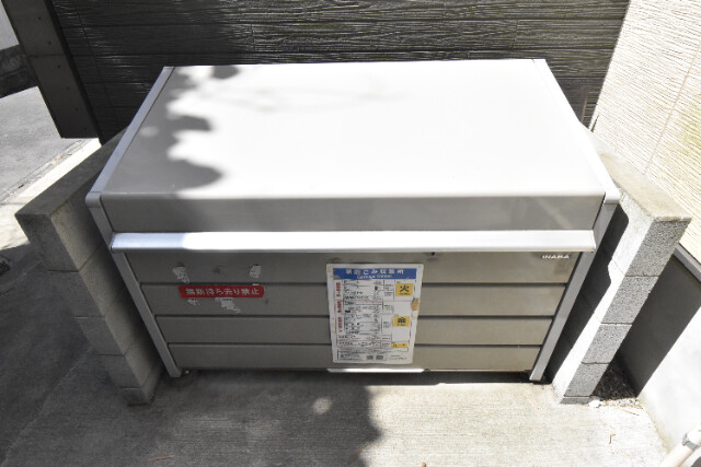 ��ʌ��������܎s�k����i���Q���ڂ̃A�p�[�g�̂��̑�