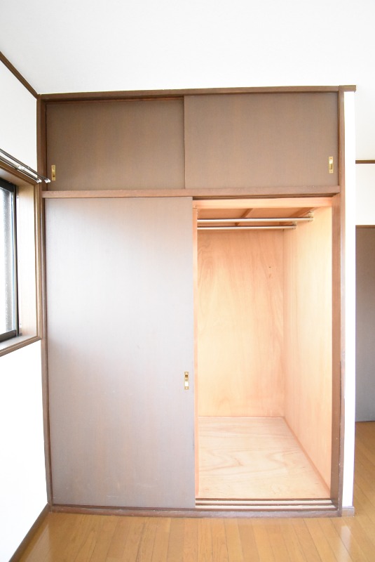 ��ʌ��������܎s����厚���m��̃A�p�[�g�̎��[