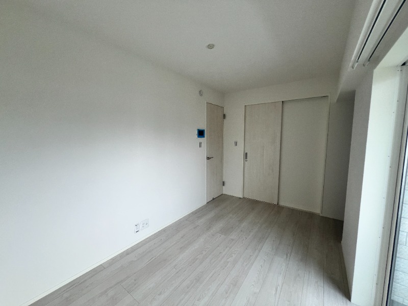 ��ʌ��������܎s������厚�@���̃A�p�[�g�̋����E���r���O