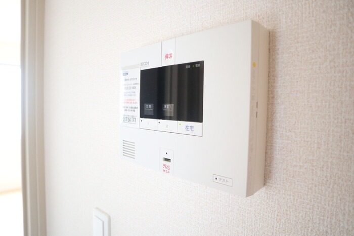 ��ʌ�����s�厚������̃A�p�[�g�̂��̑�