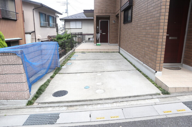 ��ʌ�����s�厚������̃A�p�[�g�̂��̑�