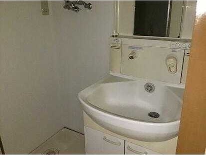 ��ʌ��z�J�s���z�J�Q���ڂ̃}���V�����̐��ʏ�