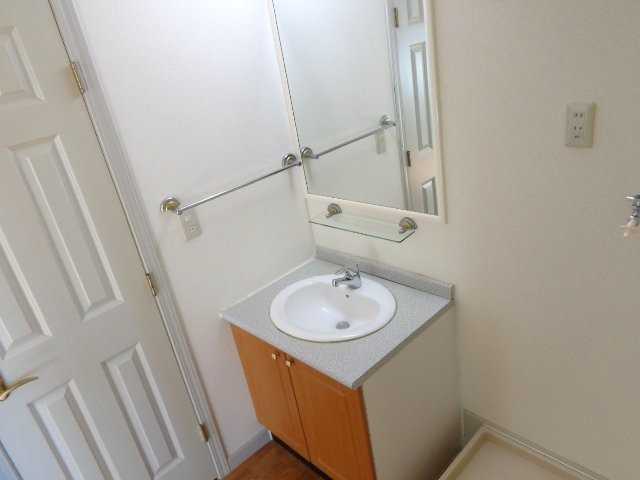 ��ʌ��������܎s��΋���Q���ڂ̃A�p�[�g�̐��ʏ�