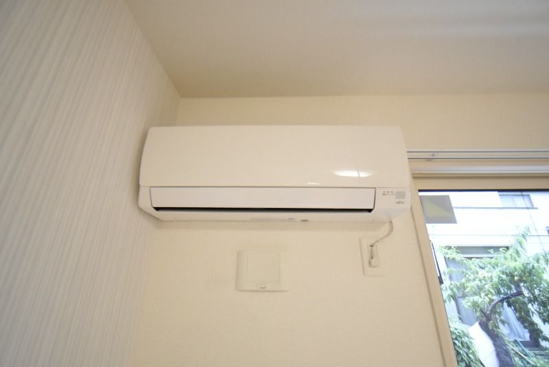 ��ʌ������s�����P���ڂ̃A�p�[�g�̂��̑��ݔ�