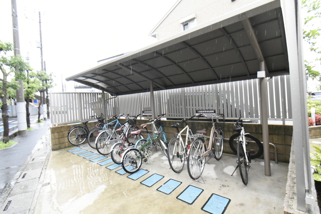 ��ʌ������s�����P���ڂ̃A�p�[�g�̂��̑�